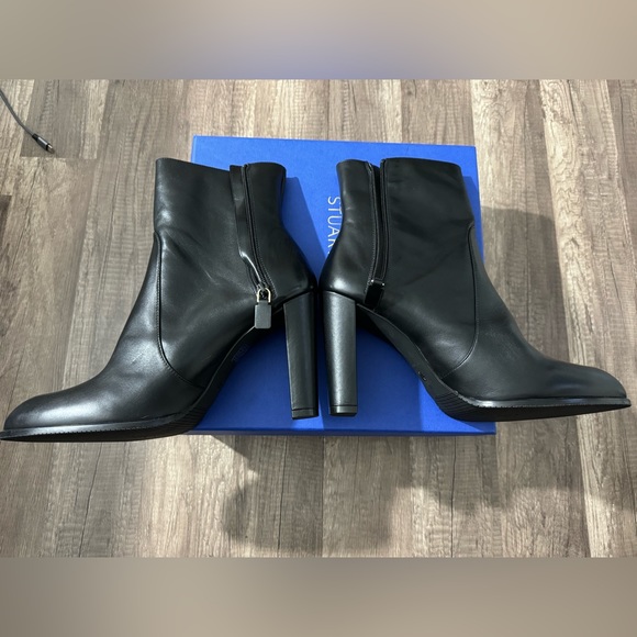 Stuart weitzman highland bootie - Picture 2 of 4